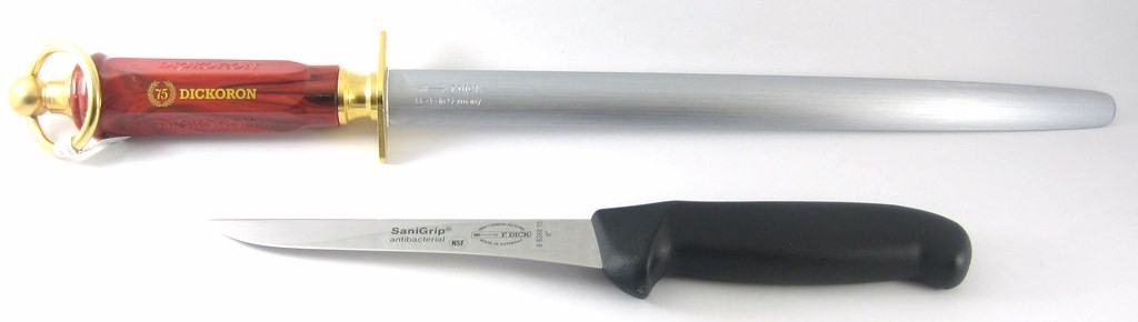 F Dick 75 Yilinin Serefine Ozel Altin Kapmala Masat Oval 30 Cm