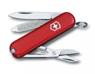 victorinox-caki-0-6223-classic-sd-kirmizi