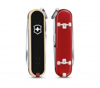 Victorinox Çakı 0.6223.L2003 Classic Skateboarding Desenli 2020 Limitli